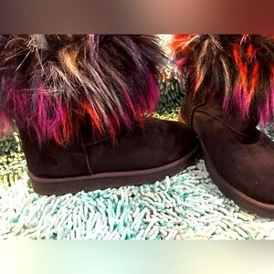 Black boots with rainbow faux fur